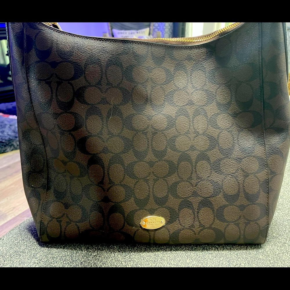 Coach Signature Hallie Shoulder Bag - Black/Brown